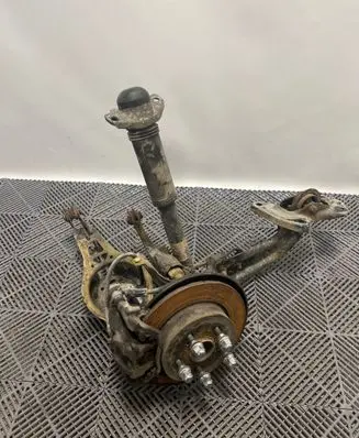 Toyota C-HR I Rear wheel hub spindle/knuckle 
