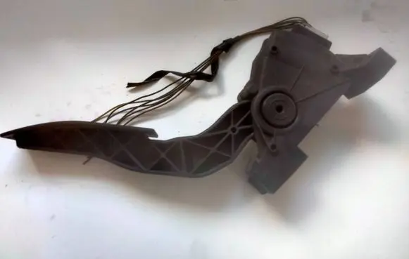 Opel Signum Accelerator throttle pedal 9186724 6PV00832200