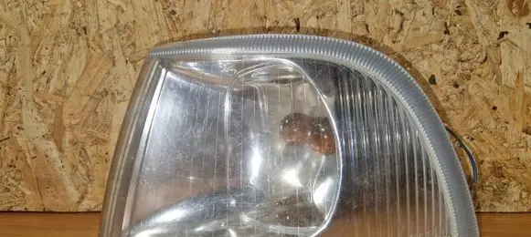 Front indicator light
