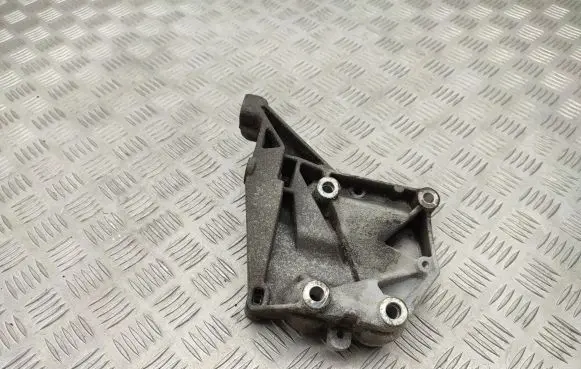 Fiat 500L A/C compressor mount bracket 55246724
