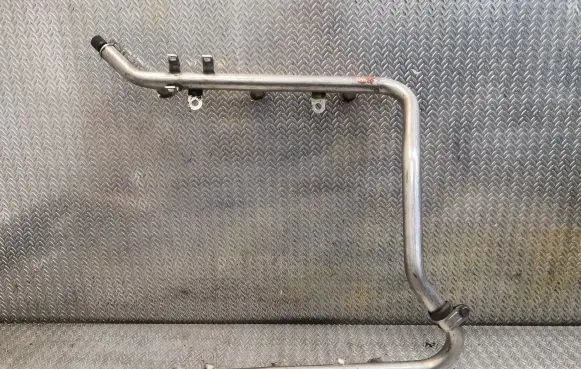 Mercedes-Benz CLK A209 C209 Fuel main line pipe 1120700595