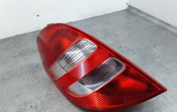 Mercedes-Benz A W169 Rear/tail lights A1698200364