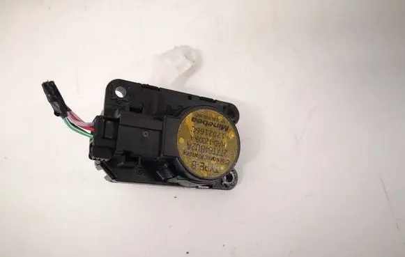 Nissan X-Trail T32 Air flap motor/actuator 277T64BU2A