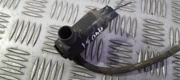 Mazda 626 Windscreen/windshield washer pump