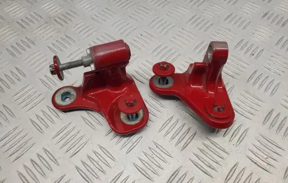 Mercedes-Benz SL R231 Front door hinges set A046572