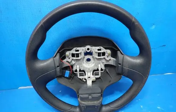Citroen C3 Picasso Steering wheel 96830437