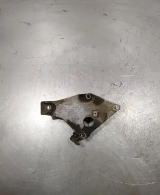 BMW 1 E81 E87 Engine mounting bracket 6775041 59280110 779041