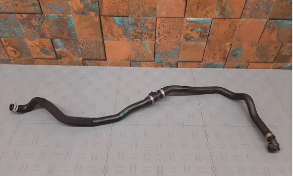 BMW X6 G06 Engine coolant pipe/hose 9398803 64219398803