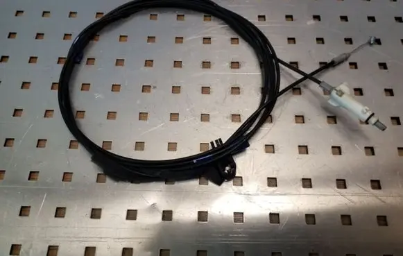 Toyota RAV 4 (XA20) Fuel cap flap release cable 