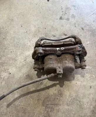 Front brake caliper