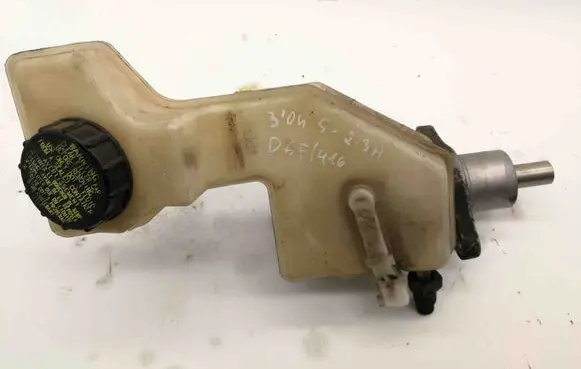 Mazda 3 I Master brake cylinder