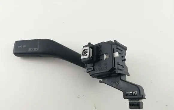 Skoda Octavia Mk2 (1Z) Indicator stalk 1K0953513 KL3617