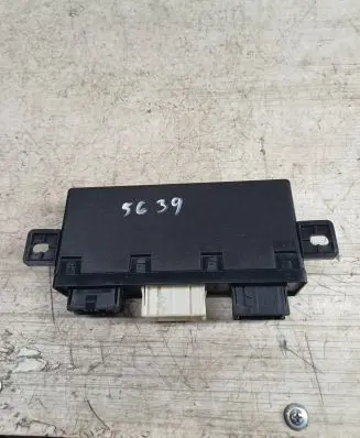 BMW 5 E39 Door control unit/module 61358366529 110187 05071730