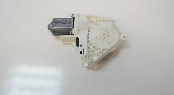 Lexus CT 200H Rear door window regulator motor 8K0959811