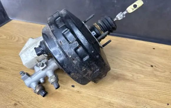 Volvo XC90 Brake booster 03785937314