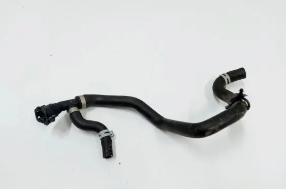 Volvo V60 Engine coolant pipe/hose 32138844