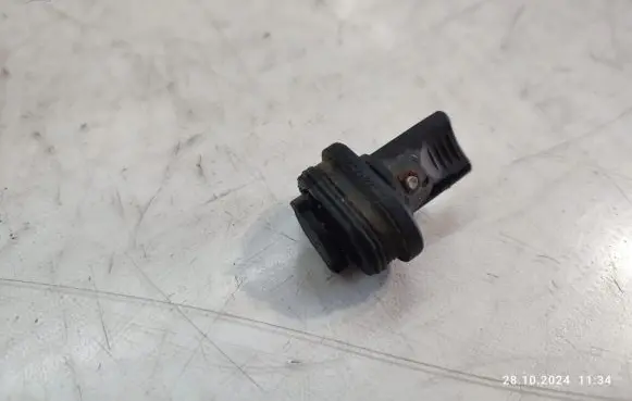 KIA Magentis Fuel Injector clamp holder 2245027XXX