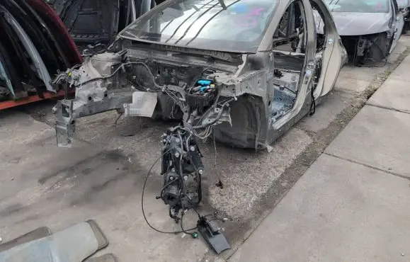Toyota Yaris Front quarter panel 