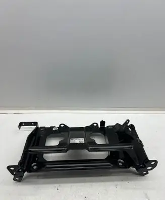 Mercedes-Benz EQA Other engine bay part A2433451900 21129