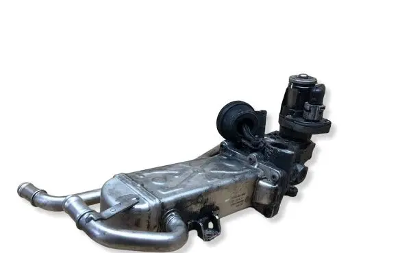 Volkswagen Polo V 6R EGR valve cooler 03P131512D 113712L2