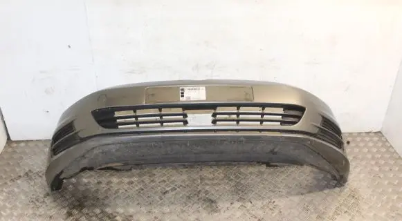 Volkswagen Golf VII Front bumper