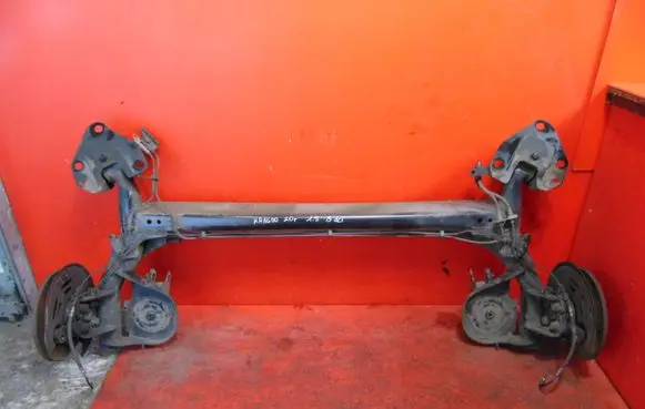 Renault Kangoo II Rear axle beam 