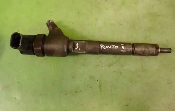 Fiat Punto (199) Fuel injector 0445110083