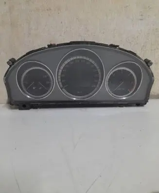 Mercedes-Benz C W204 Speedometer (instrument cluster) A2049005602 040510