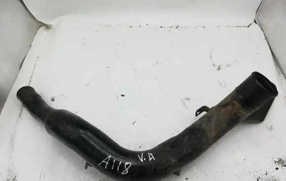 Toyota Avensis T220 Engine coolant pipe/hose NOCODE