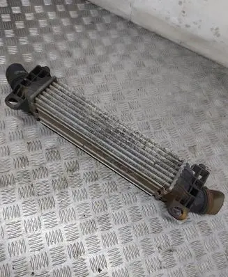 Ford Mondeo Mk III Intercooler radiator 868963A