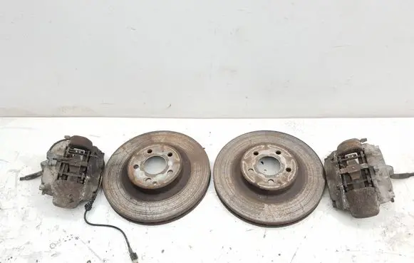 Mercedes-Benz CLS C219 Brake discs and calipers set 