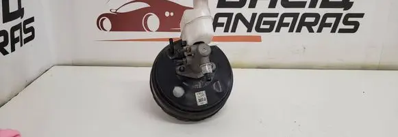 Hyundai Tucson JM Brake booster 