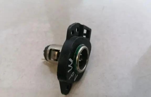 Mazda MPV Cigarette lighter 