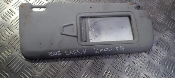 Sun visor