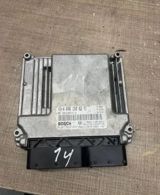 Mercedes-Benz E W211 Engine control unit/module A6461500291 1039S07583 0281012224