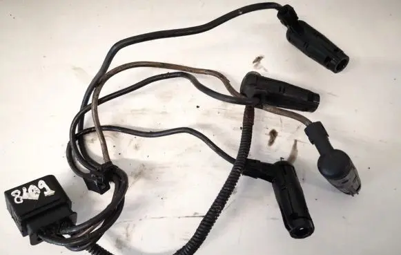 BMW 5 GT F07 Ignition plug leads 10004769 7811938-02