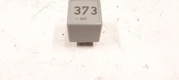 Audi A6 S6 C6 4F Other relay 8D0951253A 4657