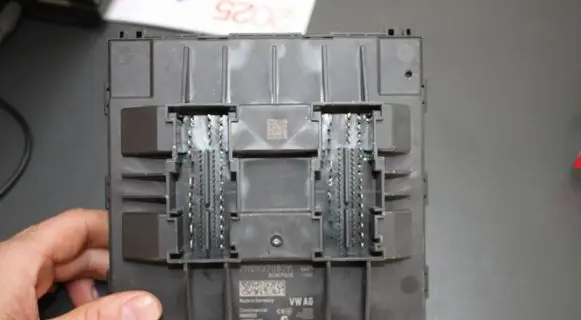 Volkswagen Multivan T5 Other control units/modules 7H0937087K 5WK50533 A2C32824600