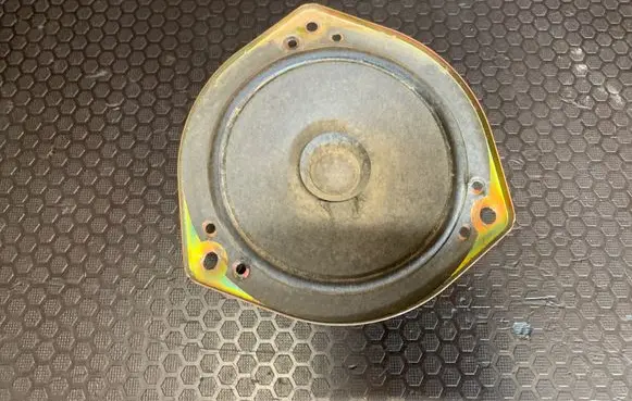 Honda CR-V Front door speaker TS06180ZH C7C17
