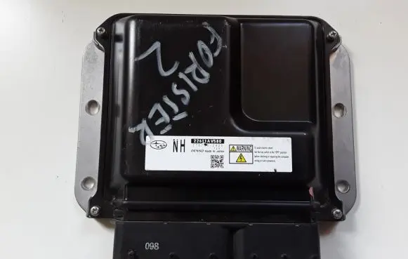 Subaru Forester SH Engine control unit/module 22611AV580