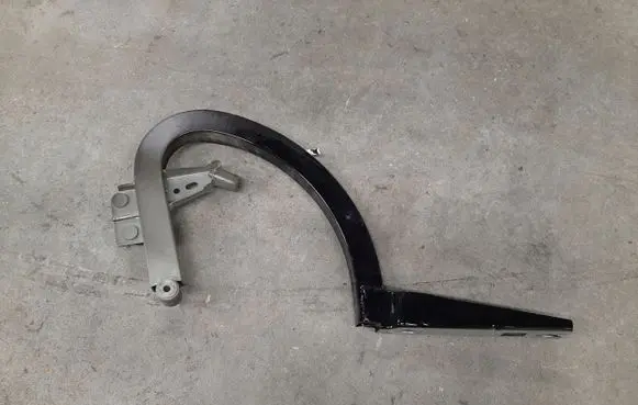Audi A8 S8 D5 Tailgate/trunk/boot hinge 4N0827301