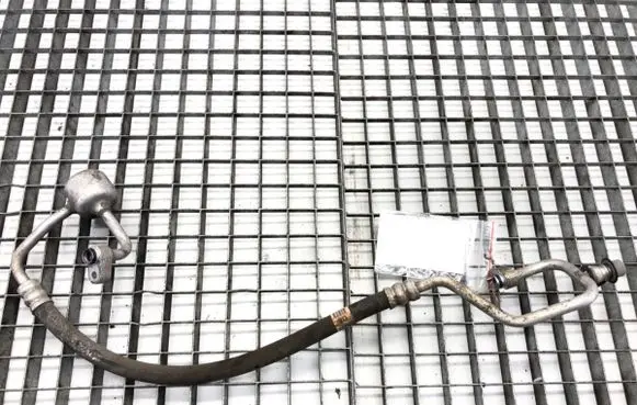 Air conditioning (A/C) pipe/hose