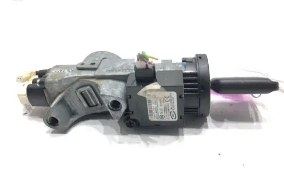 Nissan Qashqai Ignition lock N0502825