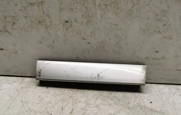 Roof trim bar molding cover