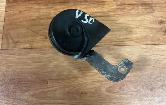 Volvo V50 Horn signal A046522