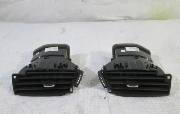 Opel Astra K Dashboard side air vent grill/cover trim