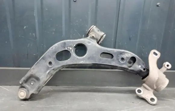 BMW X1 F48 F49 Front control arm 6874343