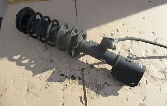 Nissan Micra K14 Front shock absorber with coil spring