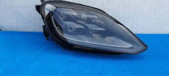 Porsche Cayenne (9Y0 9Y3) Headlight/headlamp 9Y0941086M
