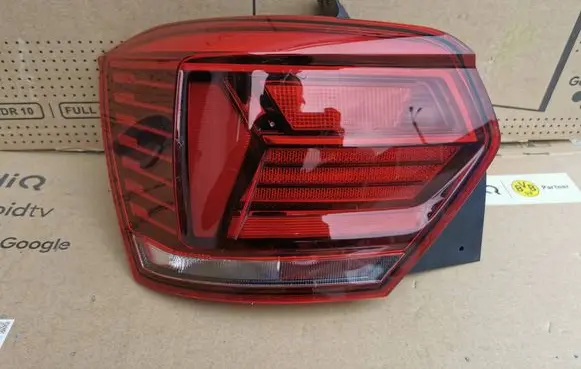 Rear/tail lights